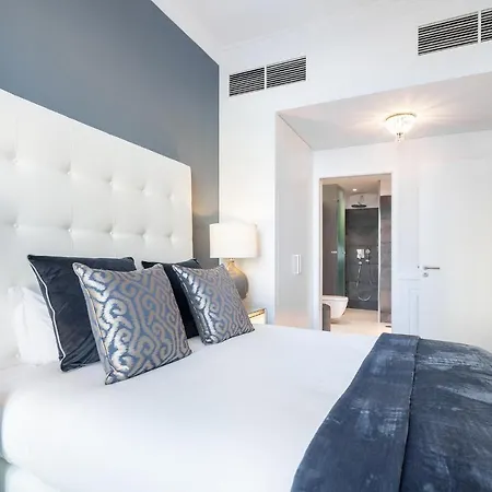 Whome | The Boulevard Prime Location & Timeless Luxury Apartment