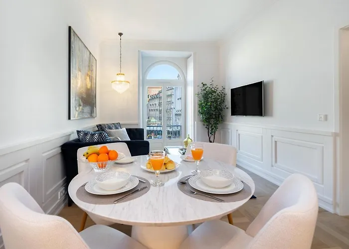 Whome | The Boulevard Prime Location & Timeless Luxury Appartement Lissabon